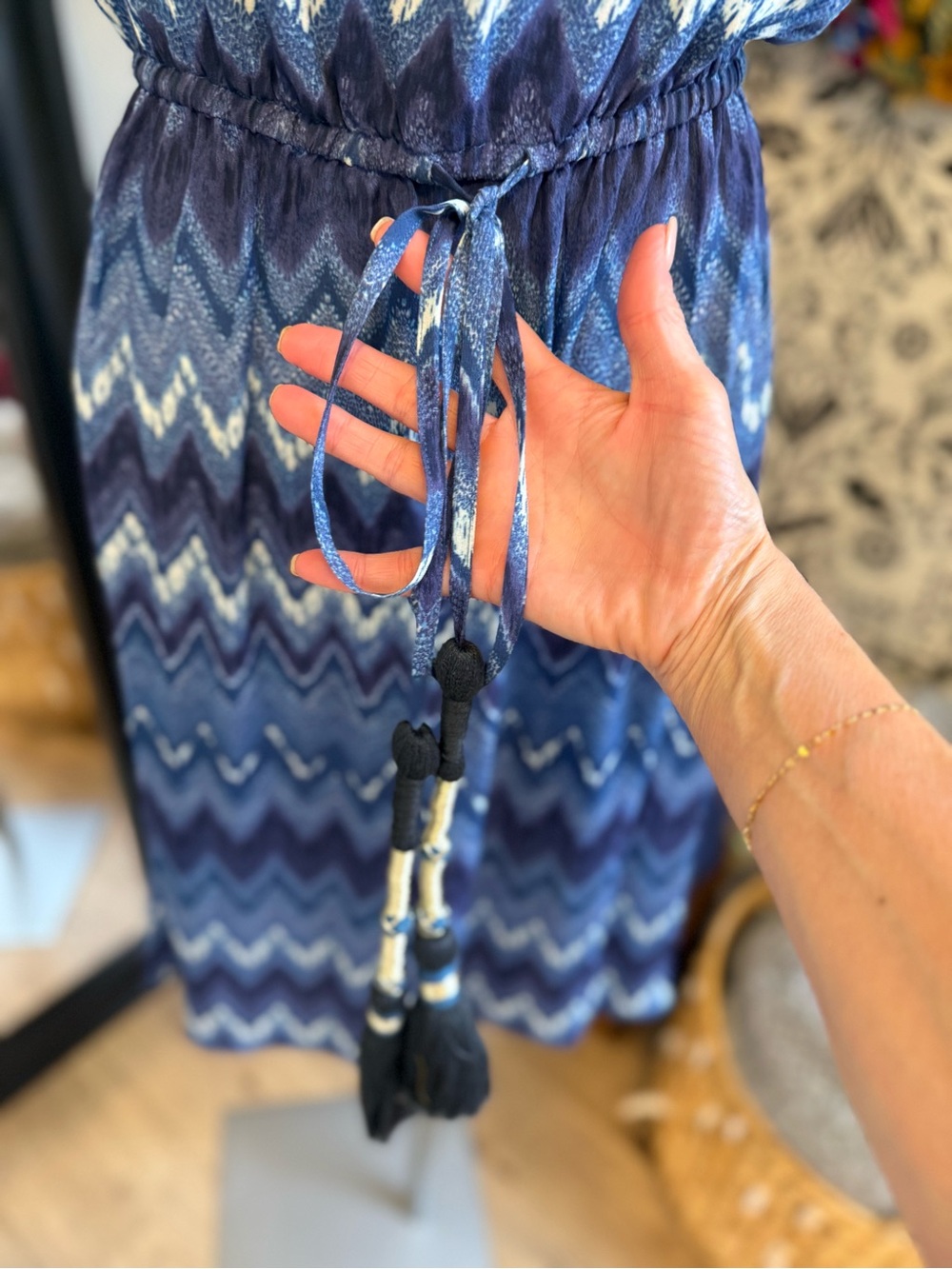 Figure Silk Strapless Blue Chevron Dress with Belt XS - Picture 6 of 7